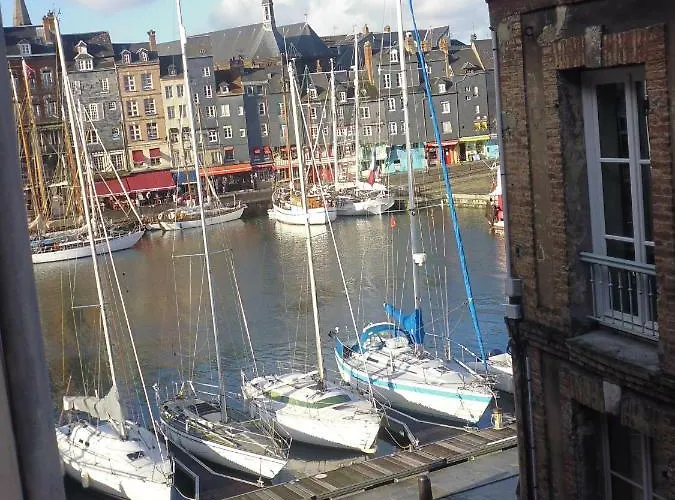 Studio Cinema 아파트 옹플뢰르